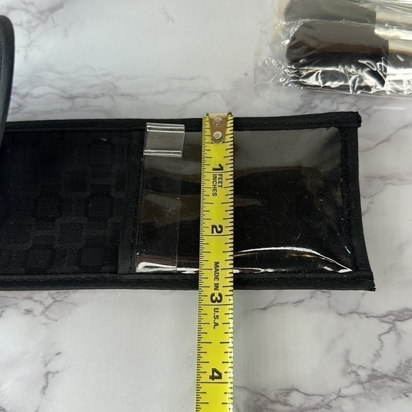 Mineral Elements by Eden Makeup Brush Kit - Picture 8 of 8